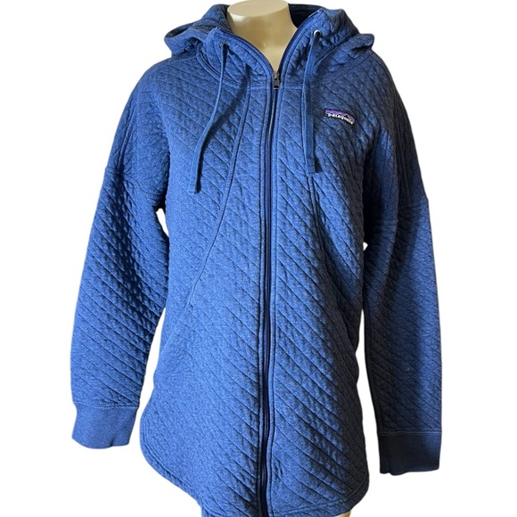 Patagonia Jackets & Blazers - Patagonia Blue Quilted Hoodie Size Large